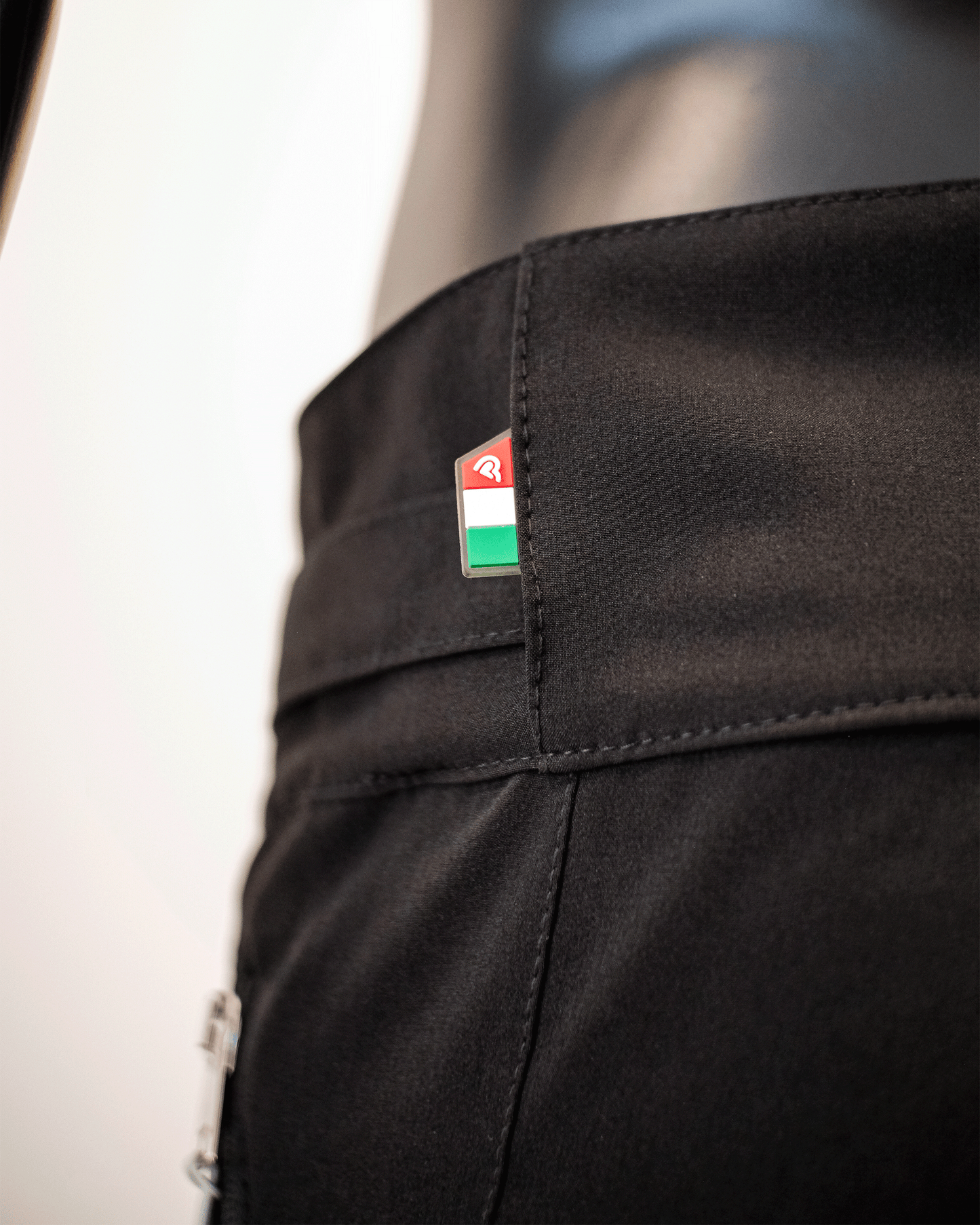 Short da MTB/Gravel PISSEI x QUATTROCAR