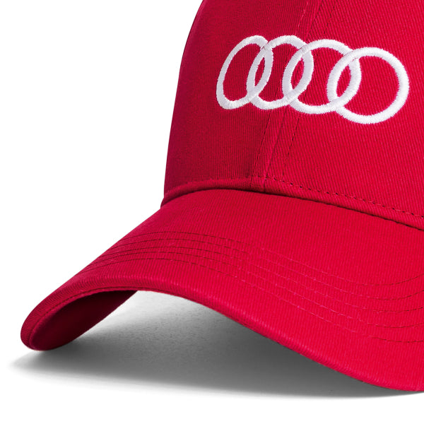 Cappellino Audi rosso